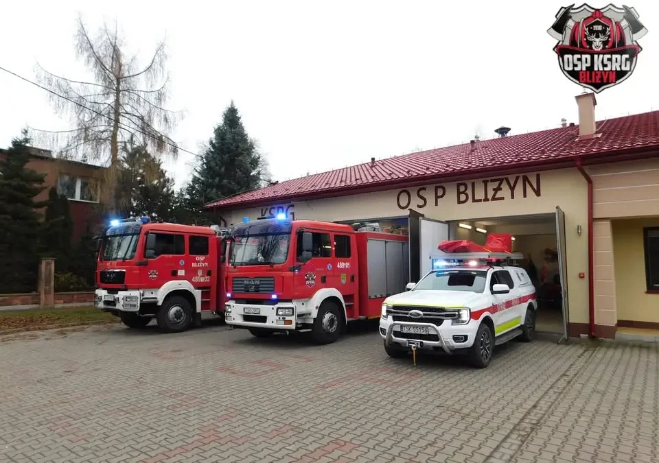 Powalone drzewo w Wojtyniowie. Interweniowali strażacy z OSP Bliżyn