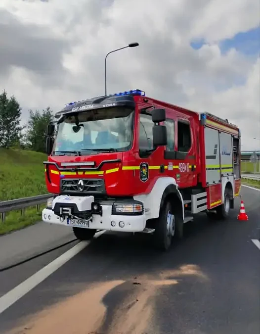 Wypadek na trasie S7 w Zaleziance – zadysponowano służby ratunkowe